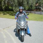 Mit Pitty ( Suzuki-Burgman )